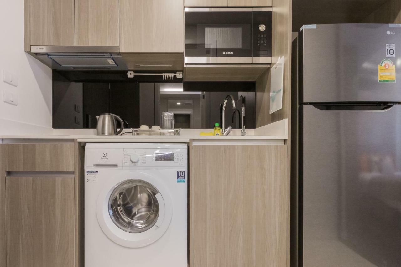 Sukhumvit Asok Modern Suite Банкок Екстериор снимка