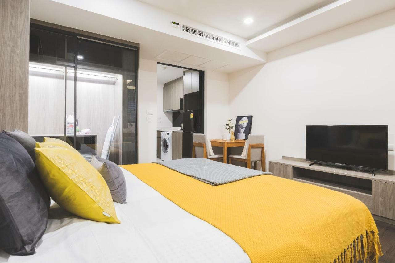 Sukhumvit Asok Modern Suite Банкок Екстериор снимка