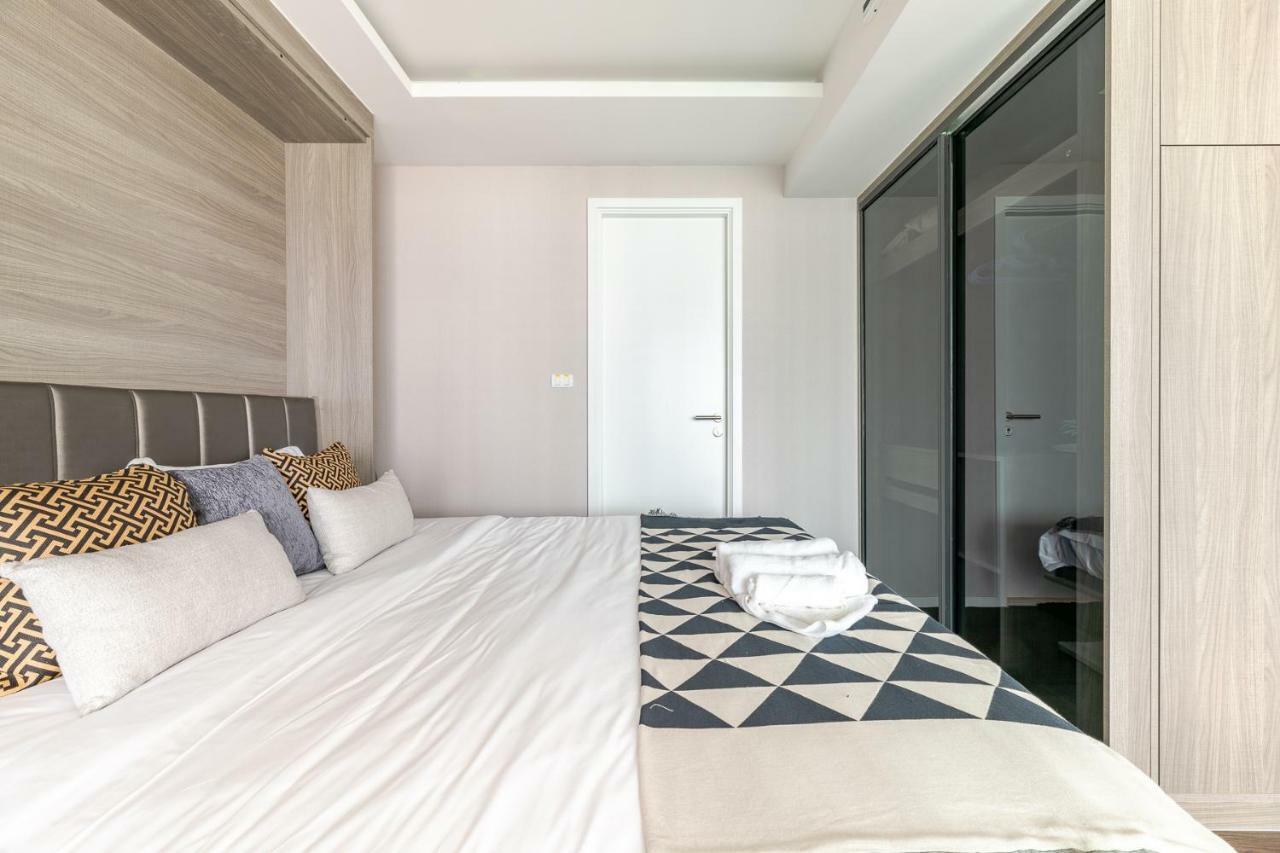 Sukhumvit Asok Modern Suite Банкок Екстериор снимка