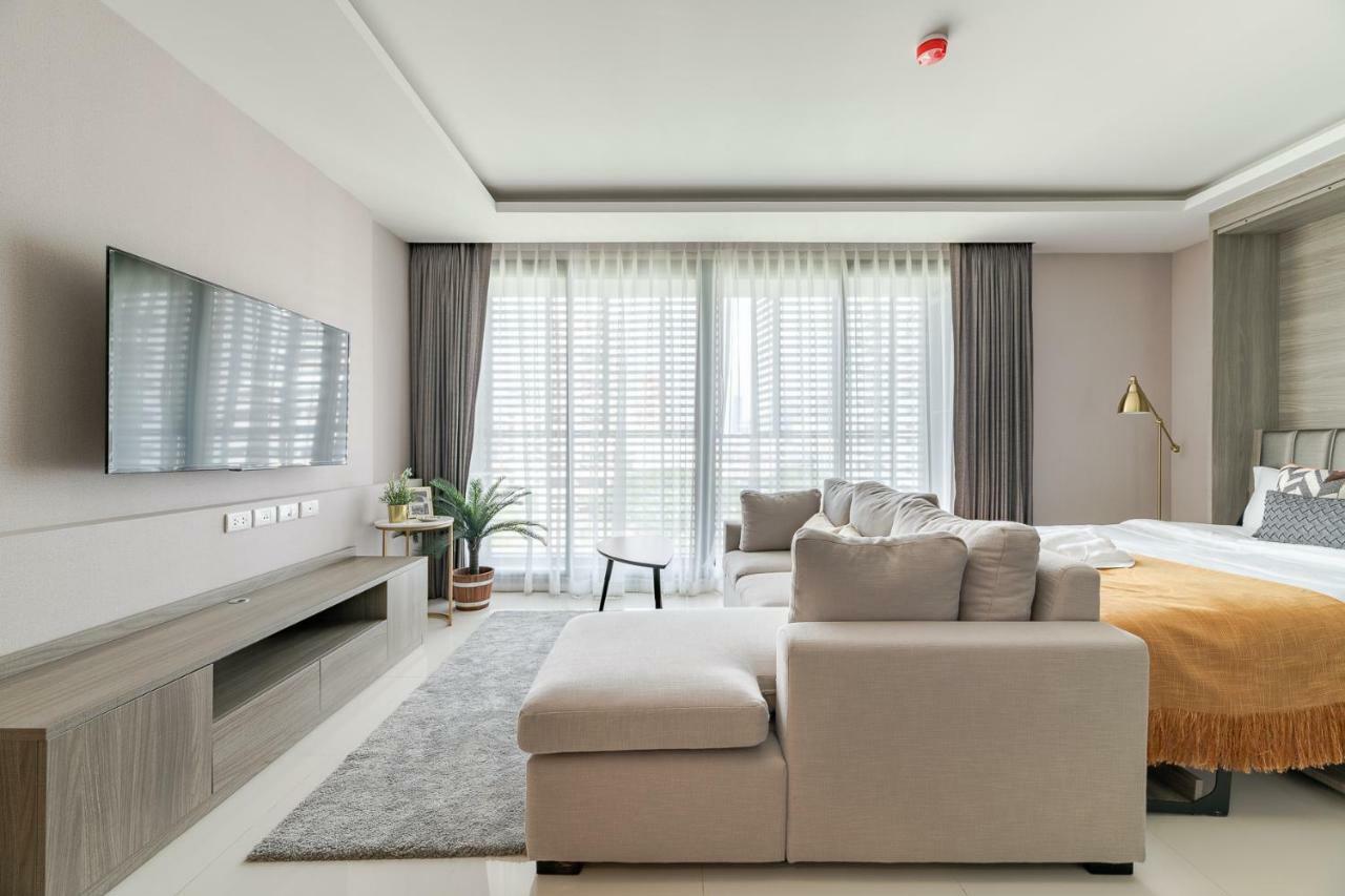 Sukhumvit Asok Modern Suite Банкок Екстериор снимка