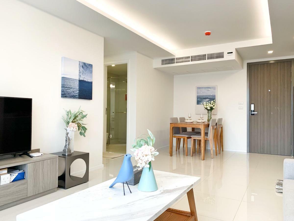 Sukhumvit Asok Modern Suite Банкок Екстериор снимка
