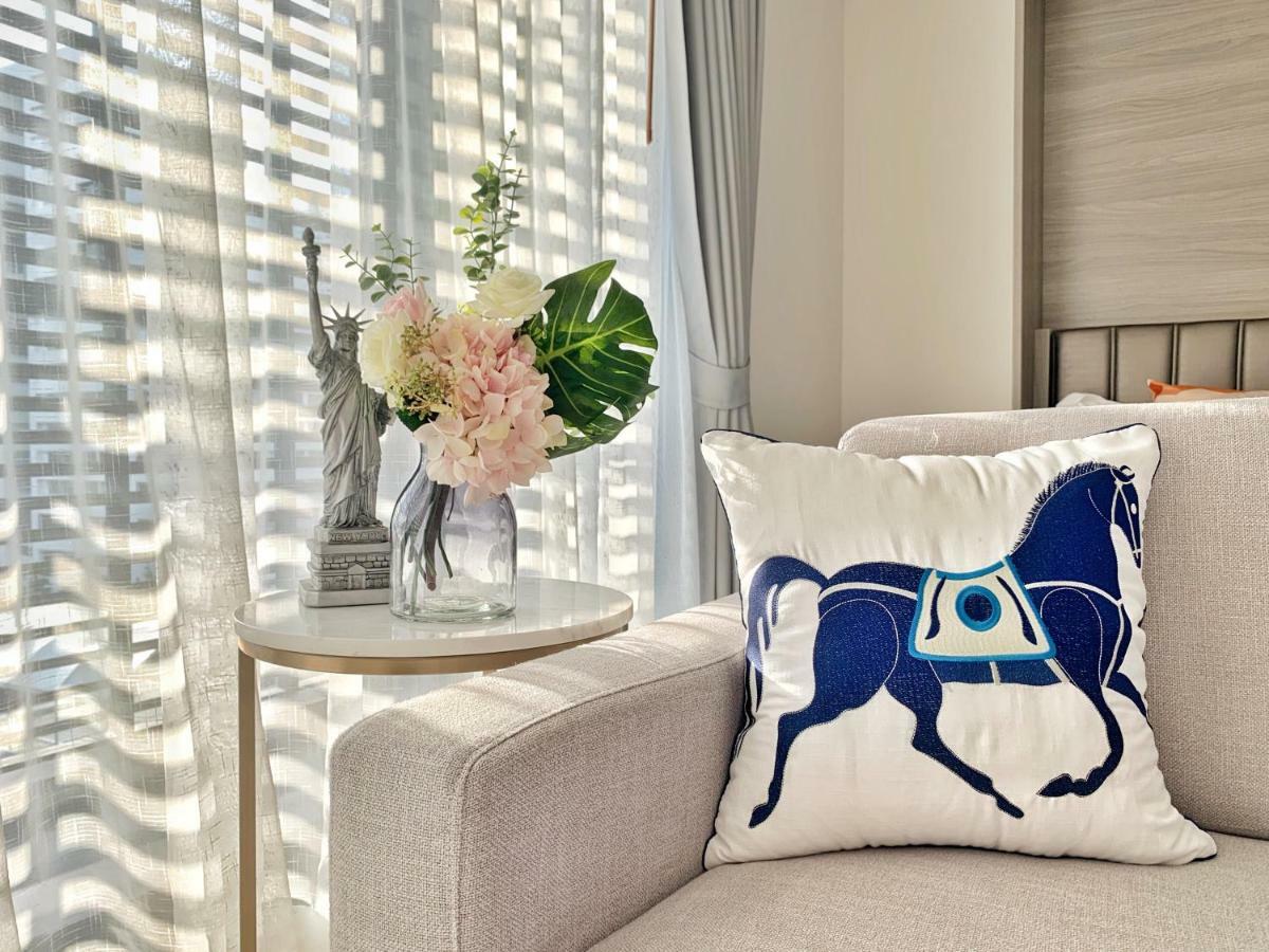 Sukhumvit Asok Modern Suite Банкок Екстериор снимка