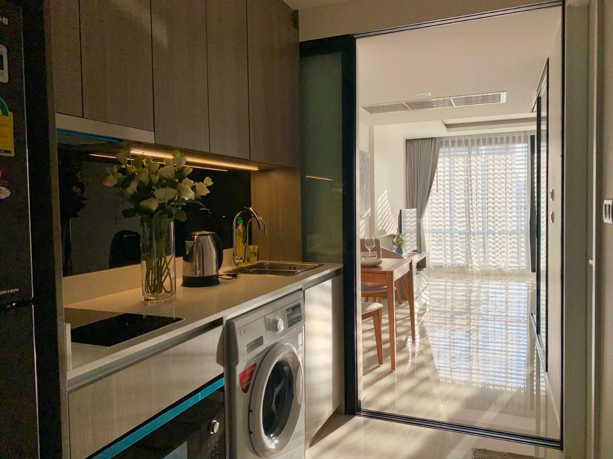 Sukhumvit Asok Modern Suite Банкок Екстериор снимка